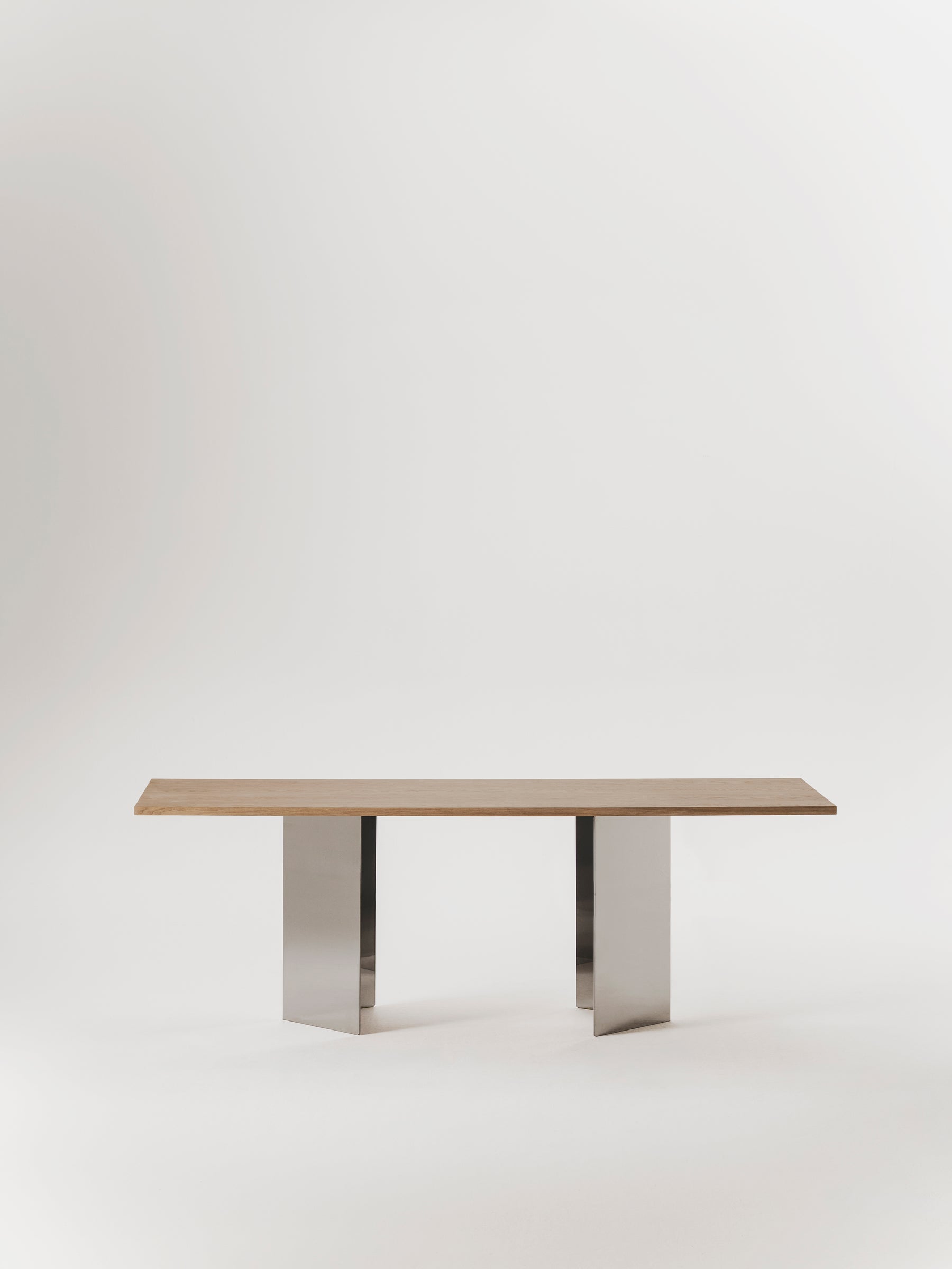 Ander dining table