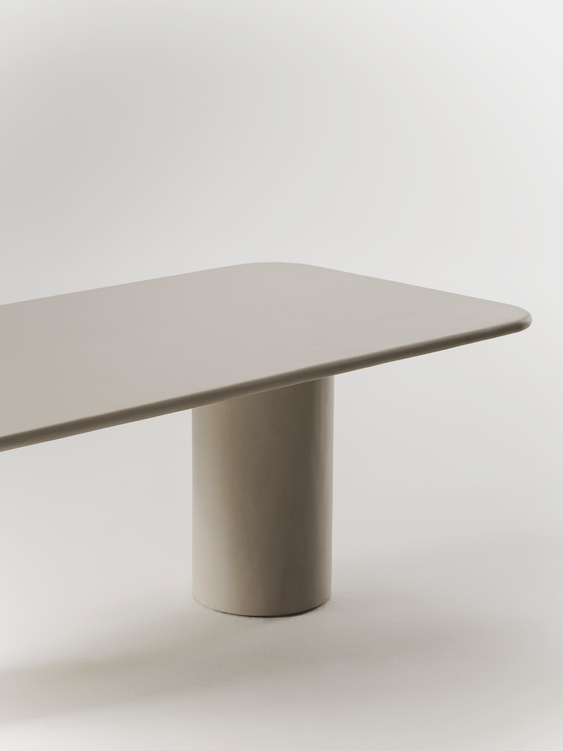 Julinha dining table