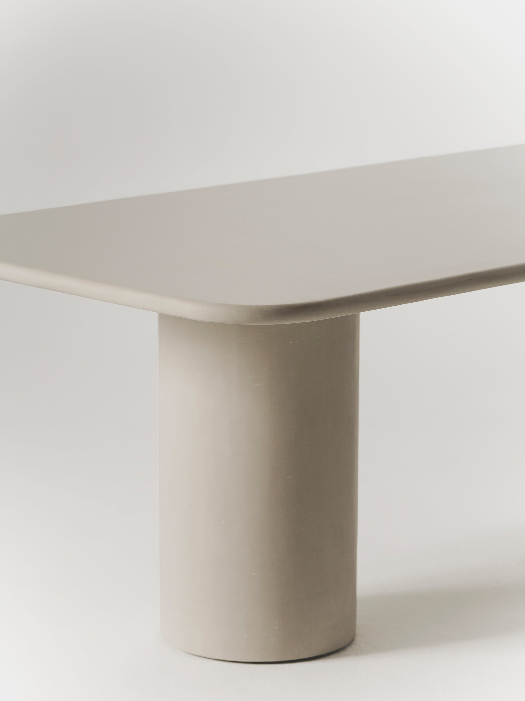 Julinha dining table