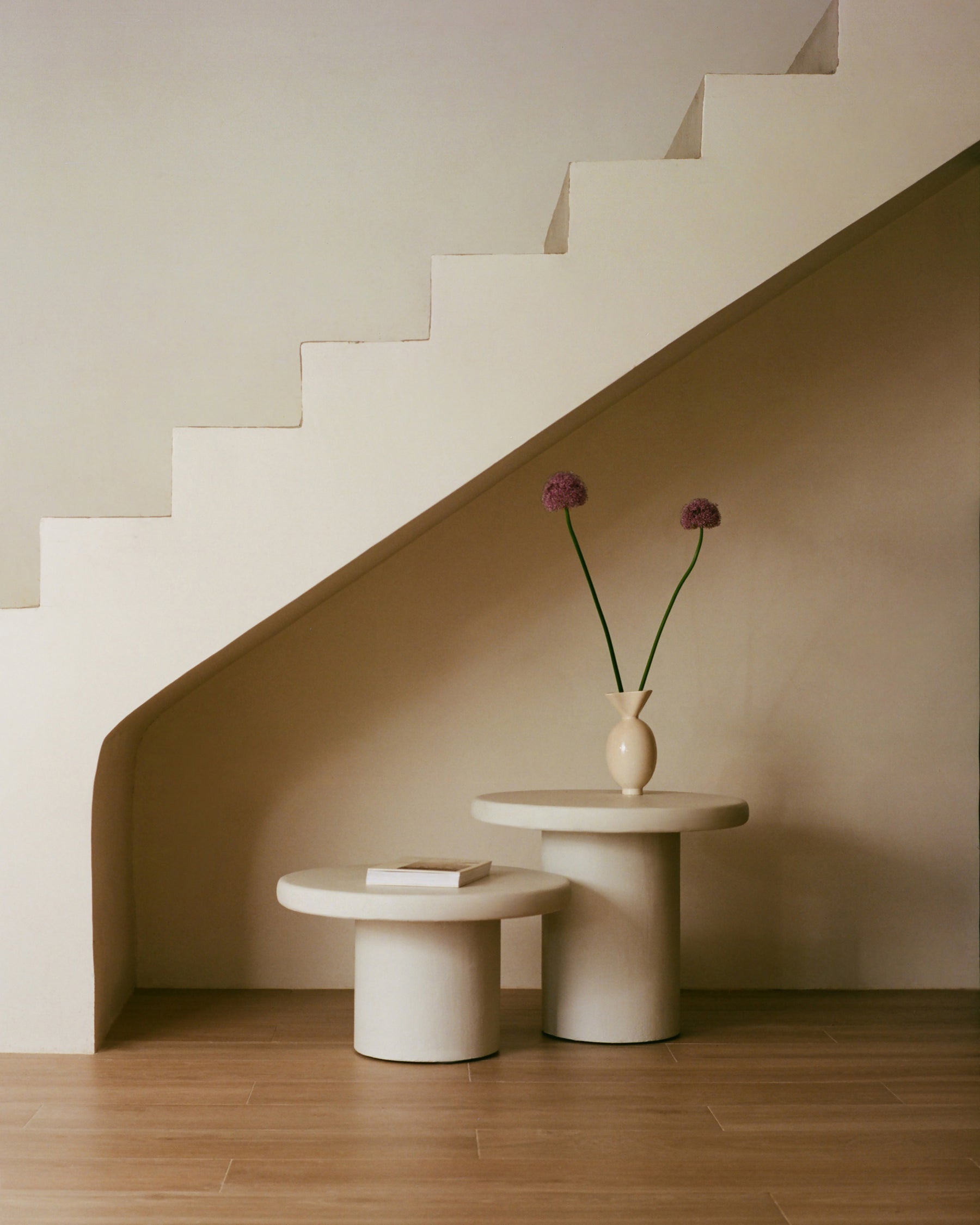 Rebozuelo side table