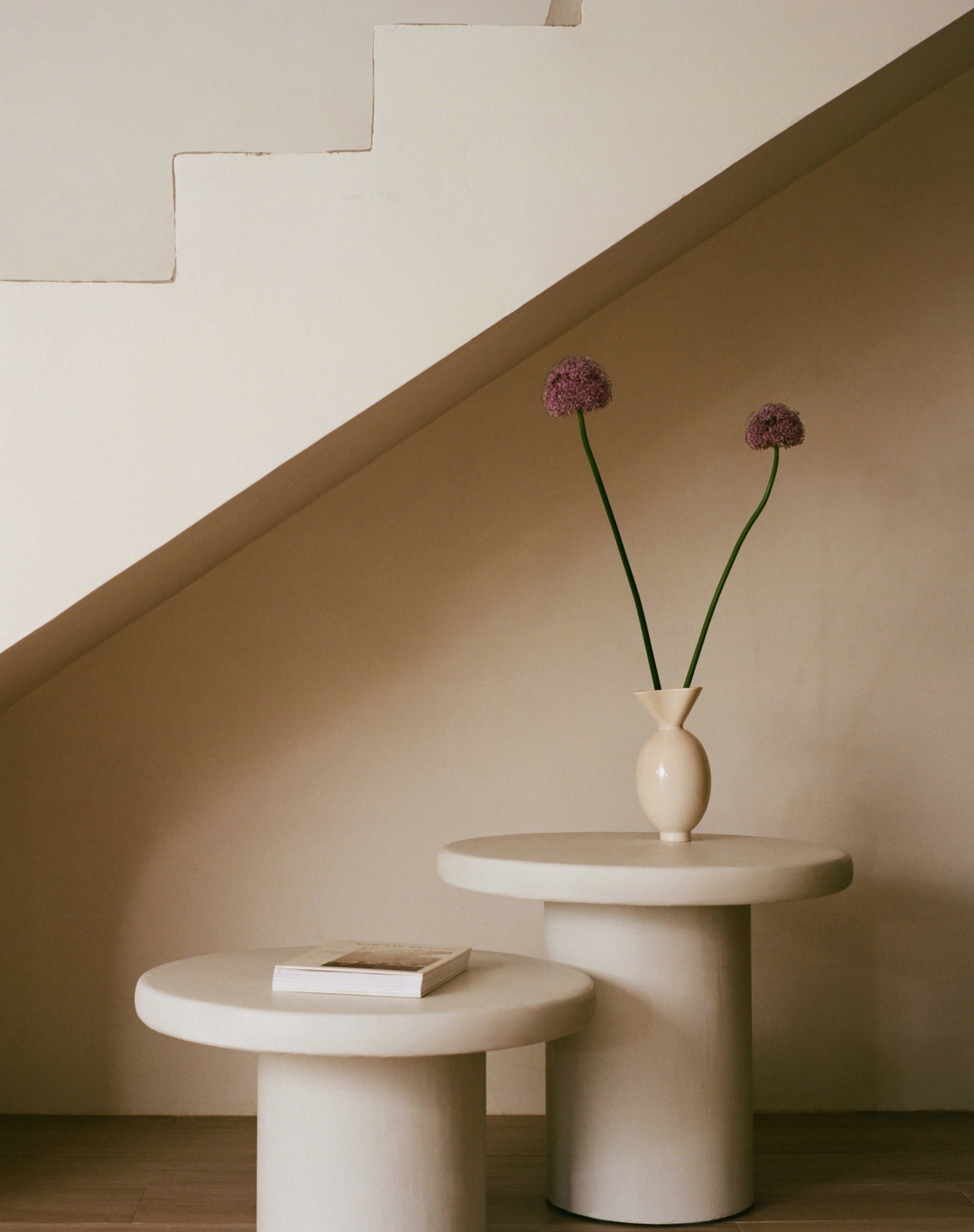 Rebozuelo side table