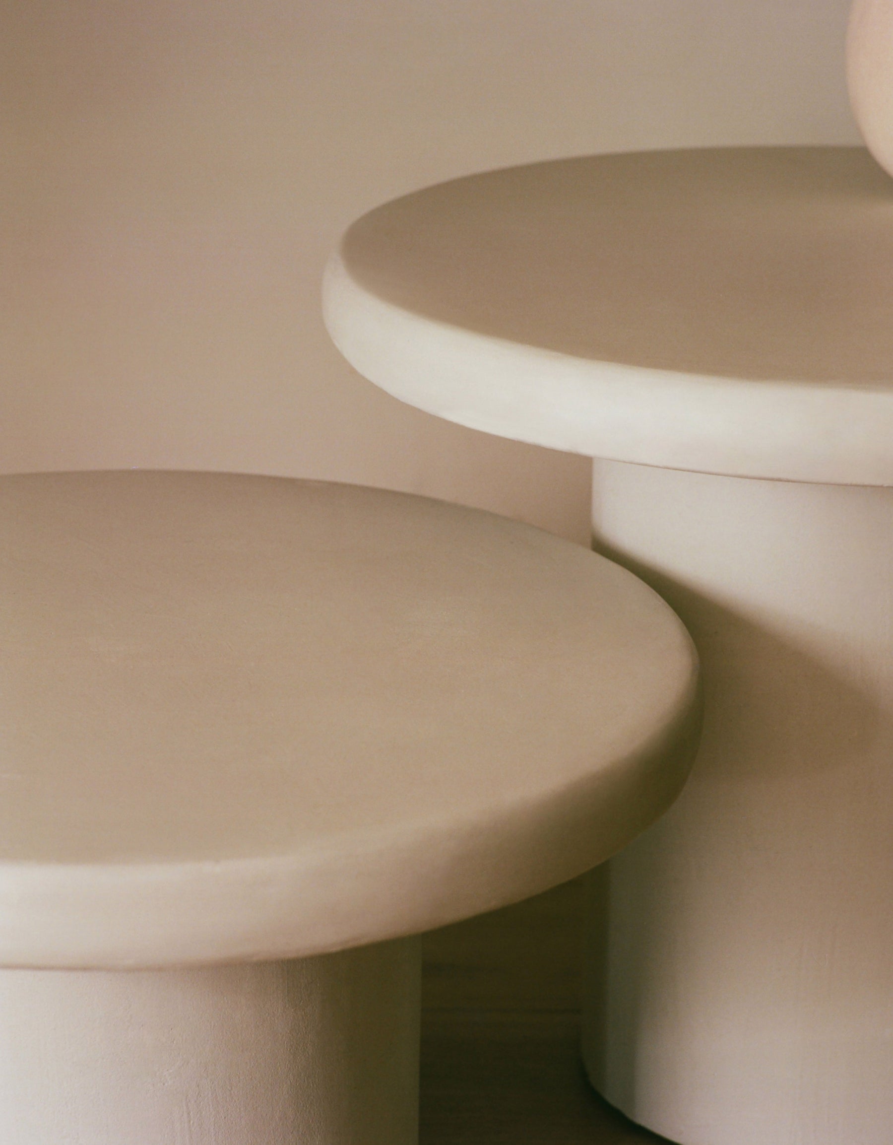 Rebozuelo side table