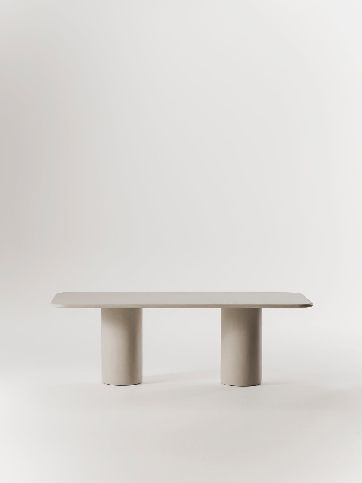 Julinha dining table