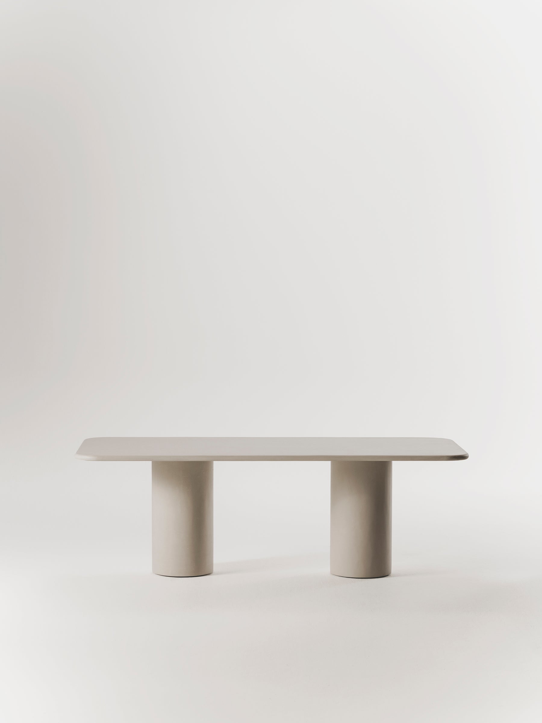 Julinha dining table - walnut leg